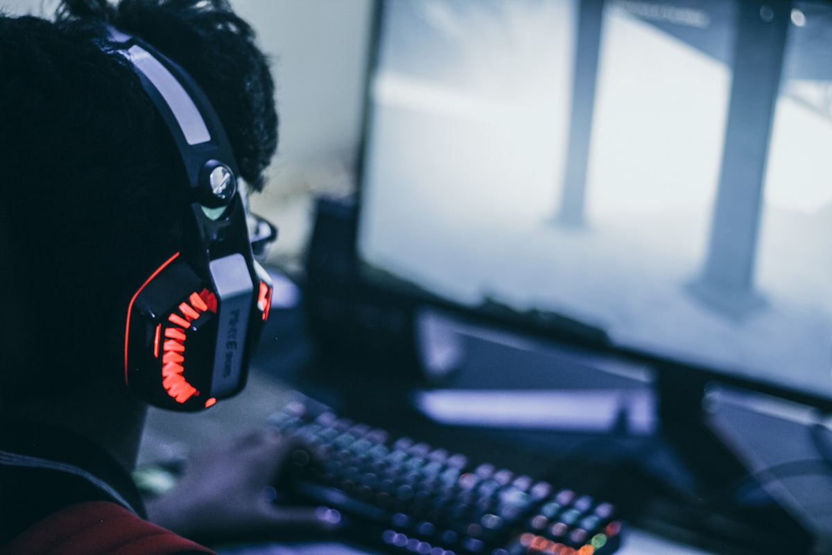 Cara Memilih Senjata PUBG Mobile Sesuai Gaya Bermain